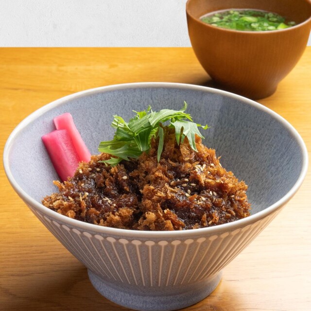 前橋駅「赤城山ソースカツ丼」「温井のうどん」など手軽に　地ビールも
