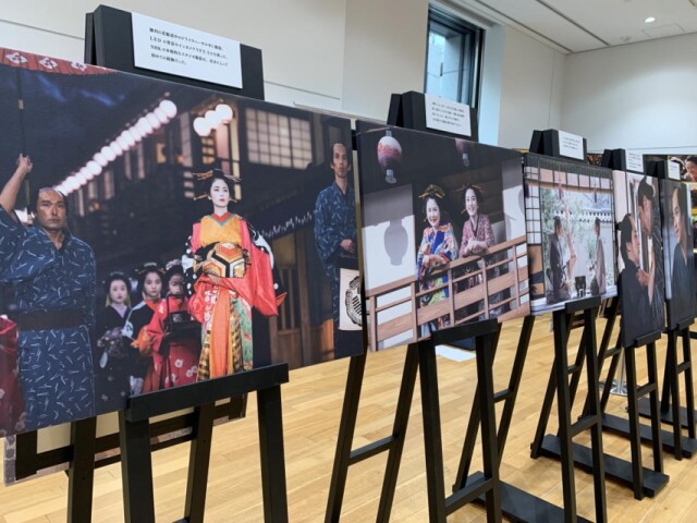 NHK福岡で大河ドラマ「べらぼう」巡回展　衣装やサイン色紙など展示