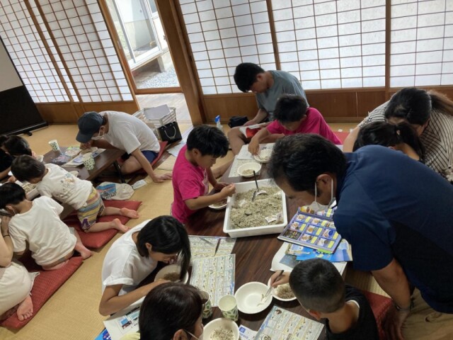 鳥取で子ども向け体験型サイエンスカフェ　山陰海岸ジオパークを学ぶ