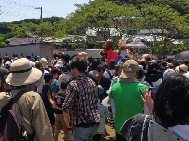 すさみで「イノブータン王国建国祭」　パレードや踊り、潮干狩りなど