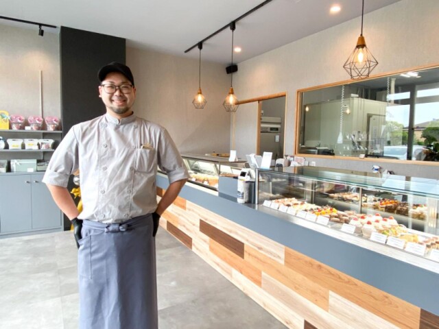 名護・宇茂佐の森に洋菓子店「ブールムー」　パティシエ夫婦が出店