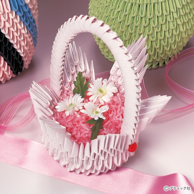華やかな「花型の手付きかご」の作り方｜折り紙手芸