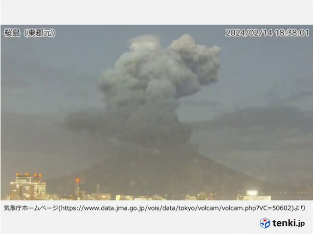 桜島で爆発的噴火　噴煙の高さ5000m　2020年8月以来