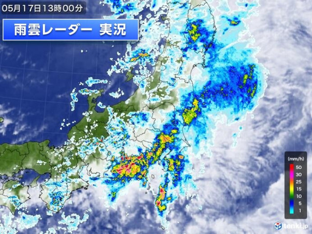 静岡県で1時間に30ミリ以上の激しい雨　関東も夕方にかけて横殴りの雨に注意