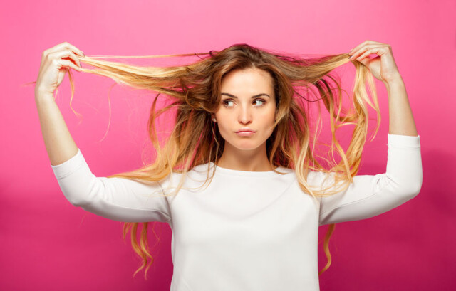 うねり、ボリュームダウン…専門家が教える髪のエイジングの原因＆ケア法
