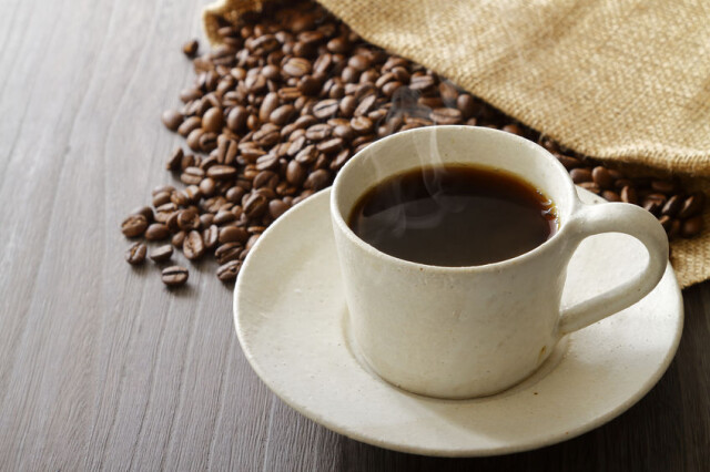 コーヒーで腸内細菌が増える？腸活に役立つコーヒーの飲み方