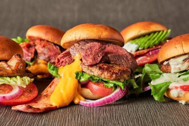 “肉肉しい”ハンバーガー専門店がウーバーイーツ限定で登場！