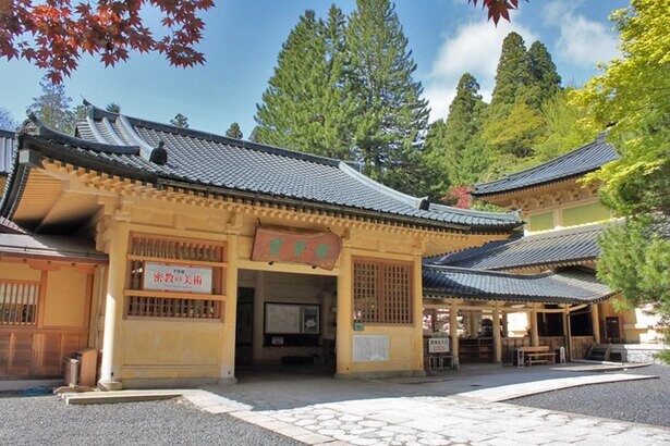 如来にまつわる貴重な文化財を展示、和歌山県の高野山霊宝館で「如来ーNYORAIー」が開催中