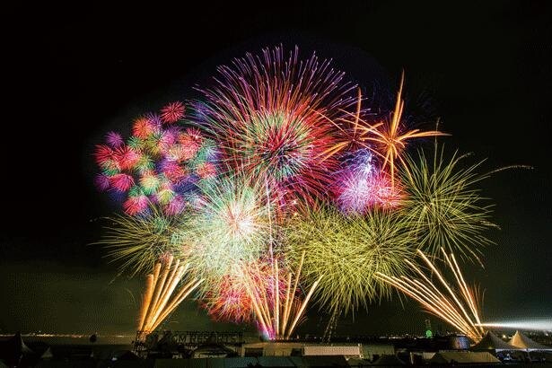 今夏、関西で唯一開催の大規模花火大会！泉州夢花火