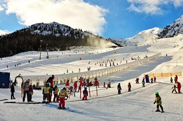 【コロナ対策情報付き】湯沢高原スキー場は遊びゴコロ満点！世界最大級のロープウェイで雲上のスノーリゾートへ