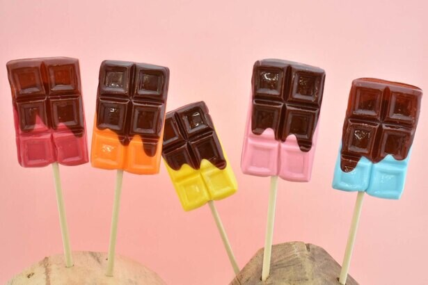 和素材コラボ チョコがけフルーツ飴 今年の 変わり種 バレンタインギフト5選 コラム 緑のgoo