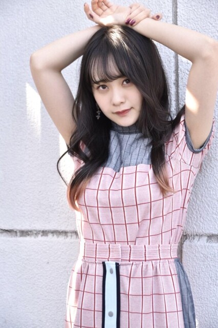 AKB48チーム8横山結衣、1st写真集が発売前に重版決定「10代最後の私にしか出せない幼さを」