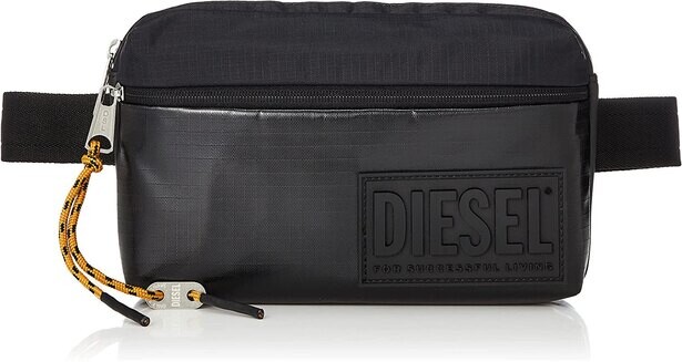 高級感とカジュアルさを兼ね備えた【DIESEL(ディーゼル)】の各種バッグがまさかの３割引き！Amazonセールはこちら