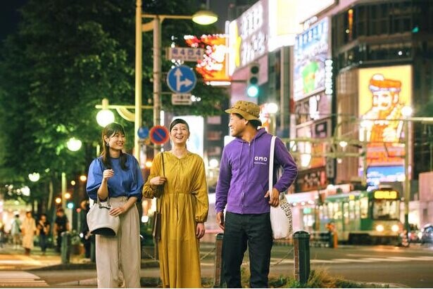 すすきので秋の“夜更かし散歩”はいかが？「OMO3札幌すすきの」が夜の食べ歩きツアーを開催