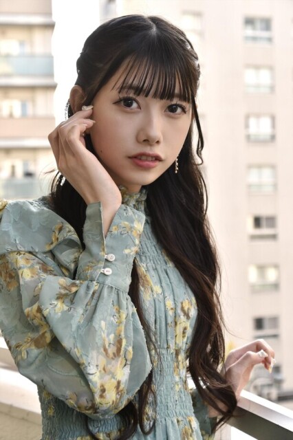 AKB48千葉恵里が1st写真集を発売「今まで見せたことないような表情もたくさん入ってる」