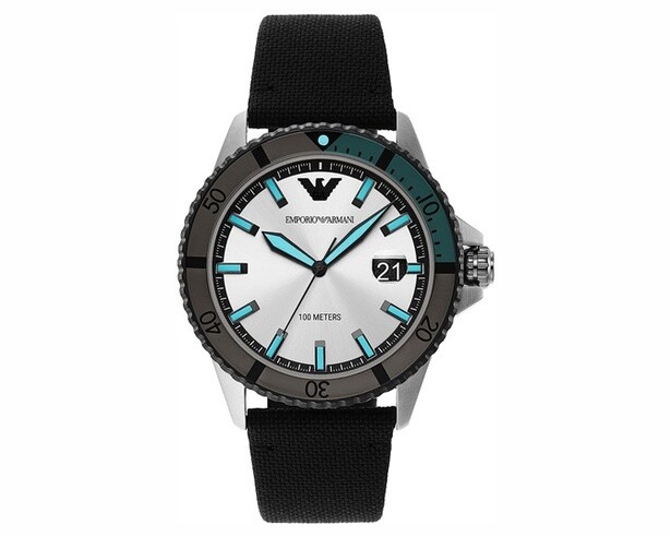 腕元の輝きで価値を示せ！【エンポリオアルマーニ】の腕時計をAmazonセールでお得に手に入れよう…！ビジネスからデートまで！