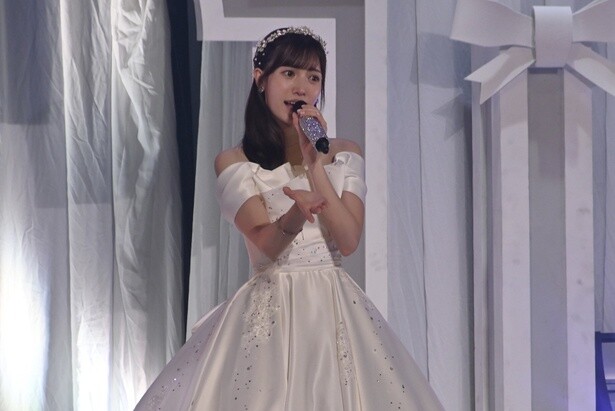 HKT48運上弘菜が7年間の活動を締めくくる卒業コンサート「～WHITE～」を開催！