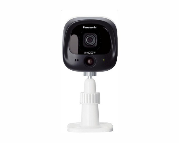外出中でも安心！【パナソニック】の屋外用カメラがAmazonセールで25％オフ！家に近づく不審者を睨みつける優れもの！