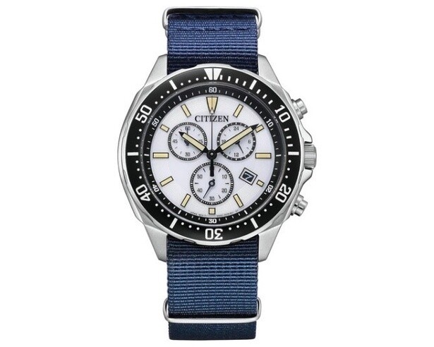 すっきりしたデザインがかっこいい！スタイリッシュな【タイメックス】の腕時計がAmazonにて特別価格で販売中！