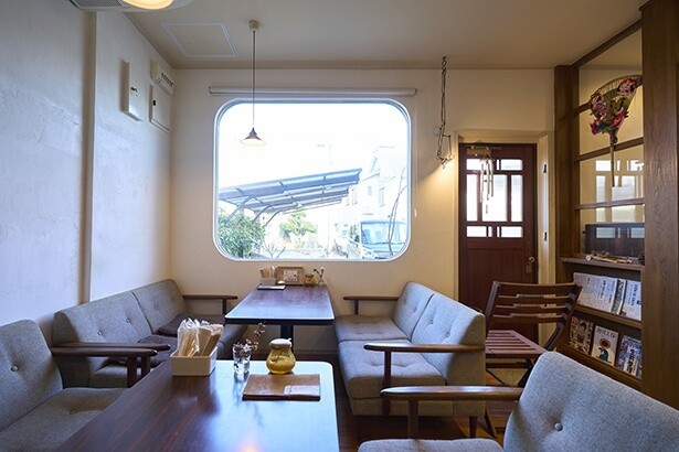 コーヒーで旅する日本／四国編｜新旧のくつろぎの時間がゆるやかに共存。創業50年の老舗、「ふるーと」の包容力に喫茶店の力を実感