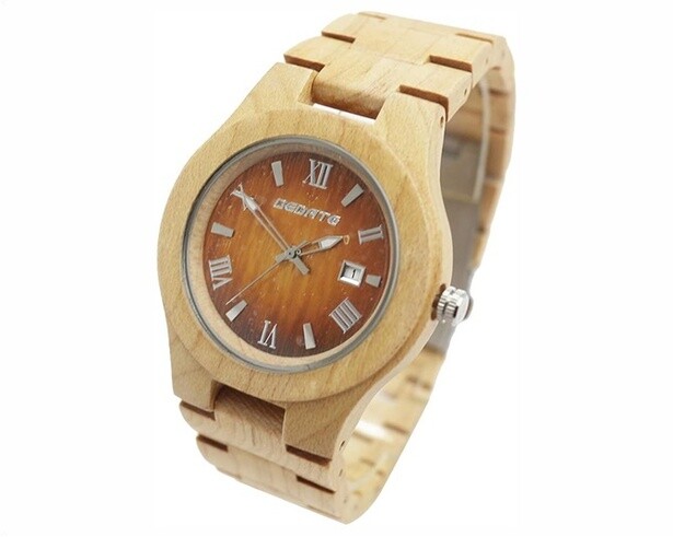 温かみと遊び心をその腕に！優しい色合いの【ダブルディーダブル】の木製腕時計がAmazonに登場中‼