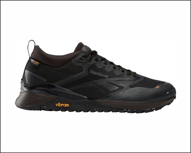 Vibramソール採用で圧倒的な耐久性と履き心地を実現!【リーボック】のスニーカーがAmazonにて登場!