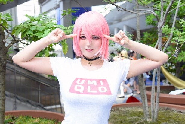 「“デカ女”感にこだわりました」コスプレイヤー・九条ねぎ、186センチの高身長で「GIGANT」パピコを再現