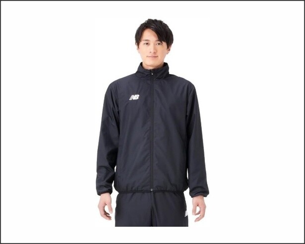 ワークアウトから普段使いまで幅広く活躍!【ニューバランス】のジャケットがAmazonにて嬉しいお値段に!
