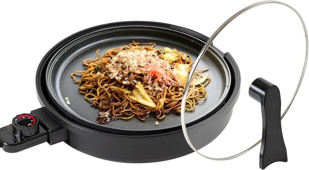 ハイパワーな火力でさまざまな料理を楽しめる！便利な【山善】のホットプレートがAmazonで販売中‼