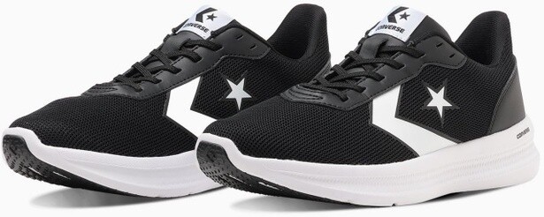 【コンバース】の軽量ランニングシューズが、ウォーキングから日常使いまで大活躍！Amazonで販売中！