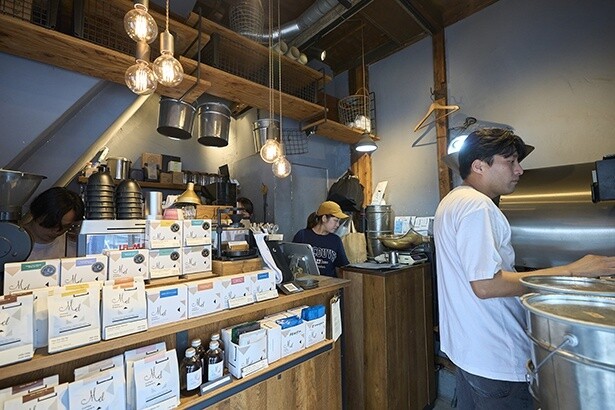 コーヒーで旅する日本／関西編｜バリスタの仕事とコーヒーの価値をより魅力的に。「Mel Coffee Roasters」が追求する“記憶に残るコーヒー”