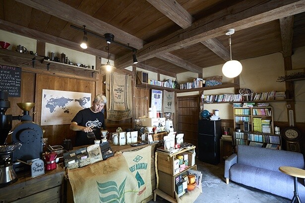 コーヒーで旅する日本／四国編｜長い雌伏を乗り越えてカムバック。松山にカフェブームを起こした立役者の新章。「FUJIYAMA COFFEE naturel Roster」