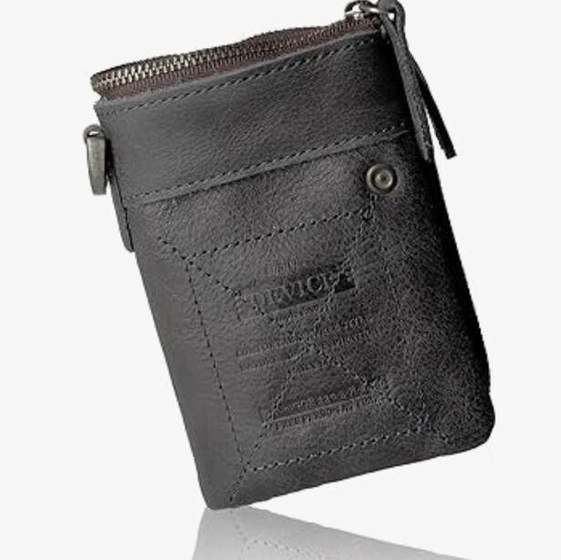 ミリタリーテイストで仕上げた、コンパクトなのに大容量なミニウォレット【デバイス】の二つ折り財布がAmazonに登場中‼
