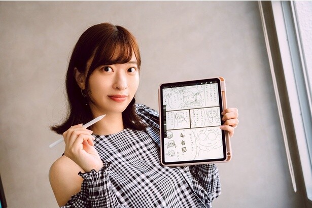 グラビア界から“漫画家”爆誕…？倉持由香がSNS漫画で明かす「プロ格ゲーマーのポンコツな日常」がクセになると話題に