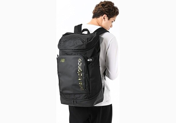 本気かよ…？Amazonで35%OFFセール→【ニューバランス】リュックががあればめちゃ便利