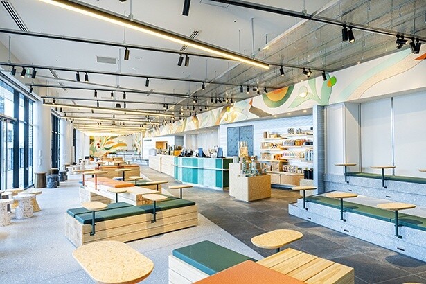 “もったいない精神”を追求！スターバックスの新店・うめきたグリーンプレイス店