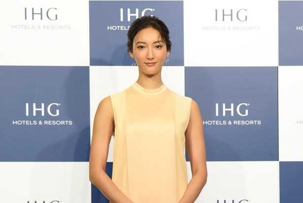 菜々緒「お休みが取れたら別府温泉に行きたい」こだわりのホテル選びで“おこもり旅”を満喫