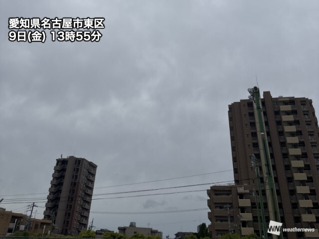 名古屋など東海で雨が降り出す　関東は夜遅い時間ほど本降りの雨に