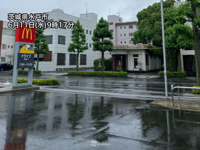 関東は午後にかけて所々で土砂降りの雨　夕方以降は次第に雨が止む