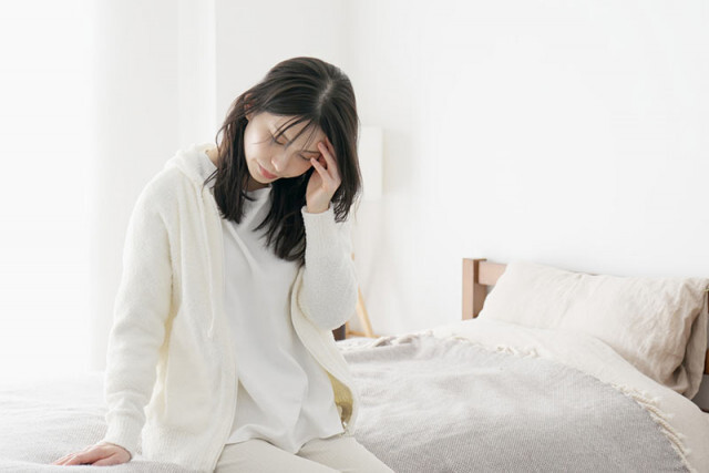 起床時のめまいや頭痛も天気痛が影響!?　寝る前にすべき予防とは