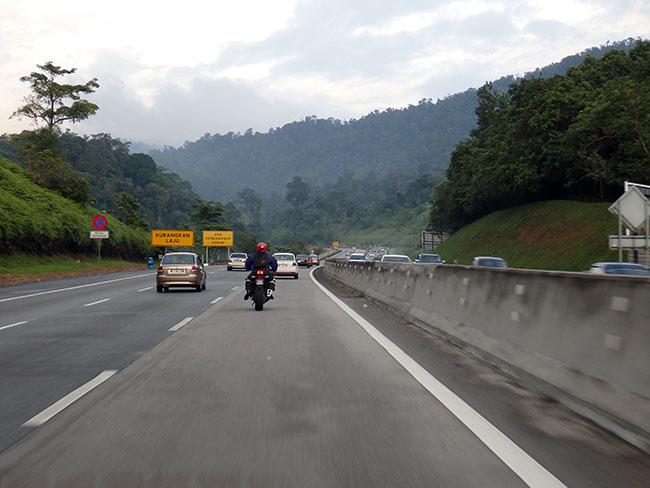 マレーシアの高速道路